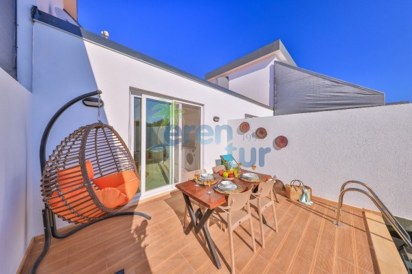 Kaş Çukurbağ Mevkiinde 2 Kişilik Tatil Villası