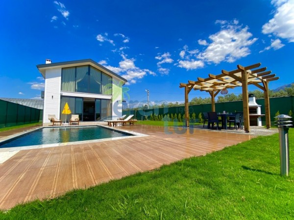 Fethiye Karaçulha Mevkiinde 2 Kişilik Balayı Villası